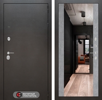 Входная металлическая дверь Лабиринт SILVER с Зеркалом Максимум - Бетон светлый 3232503