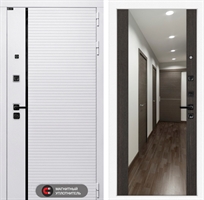 Входная белая дверь Лабиринт ROYAL с зеркалом Максимум - Венге 3918952